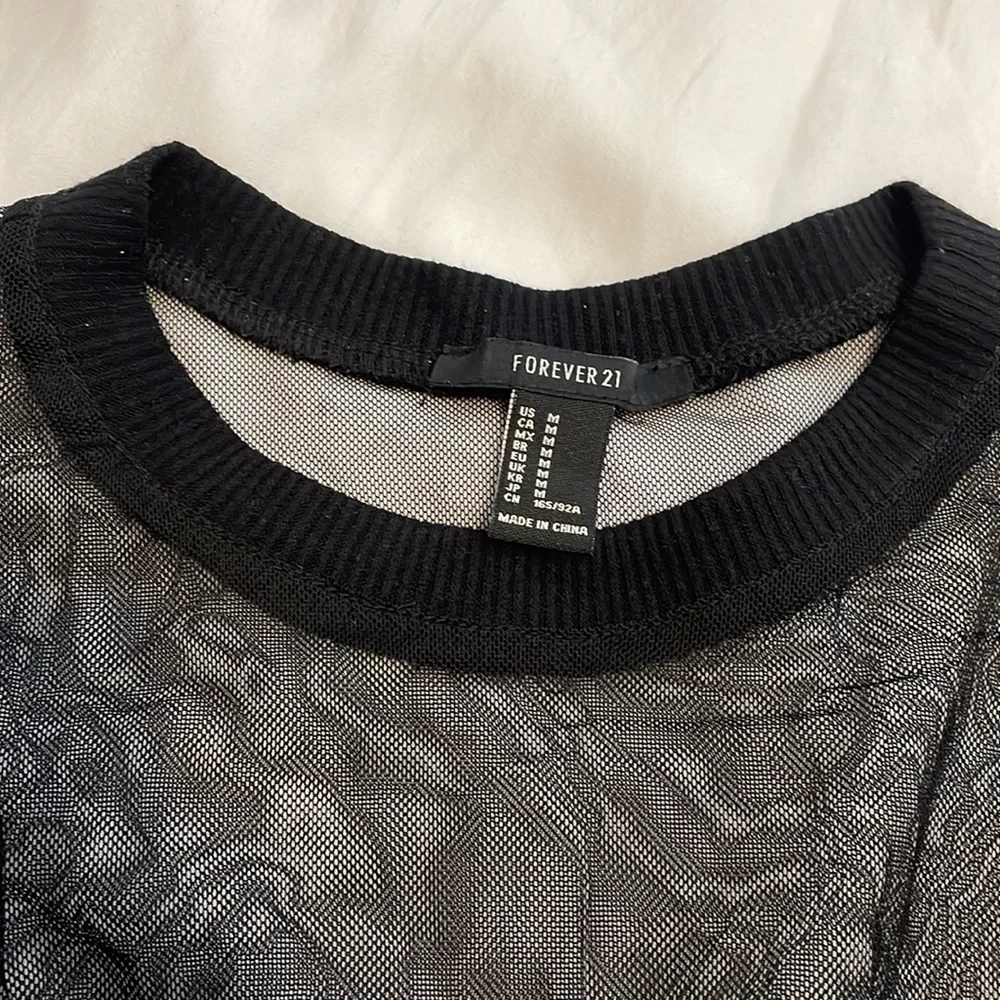 Mesh Tee - Picture 3 of 4